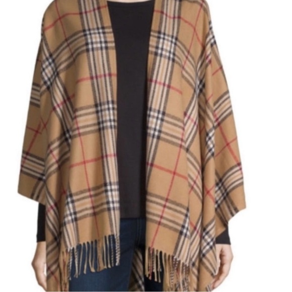 V. FRAAS Plaid Cape in Tan and Red Burberry Patteren - Picture 1 of 5